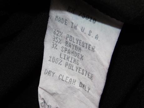 Kvalitne pekne šaty, 34