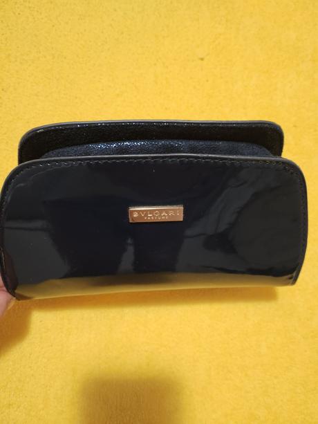 Taštička kozmeticka,