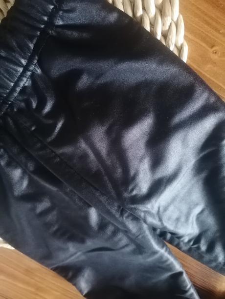 Zateplené legíny cierne 110-116, zara,110