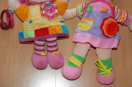 Interaktívna látková bábika,