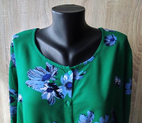 Kvetovaná blúzka, bonprix,50