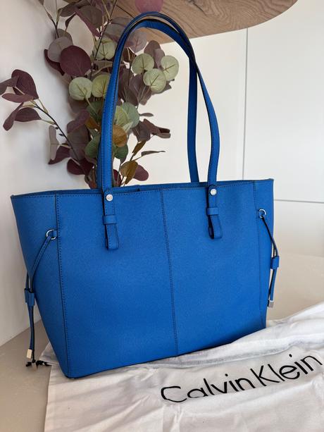 Calvin klein kožená kabelka, calvin klein