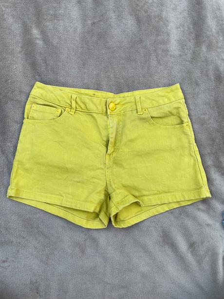 Riflové šortky horčicovej farbe, fishbone,m