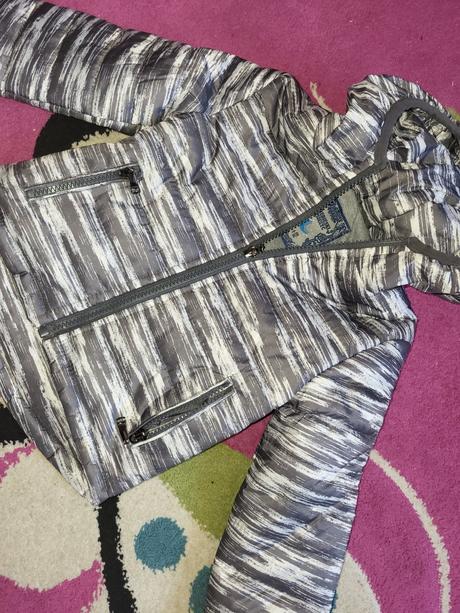 Prechodná bundička, 86