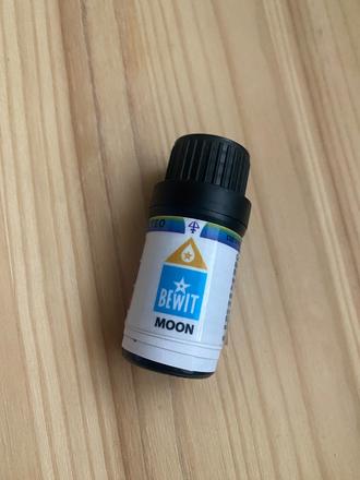 Bewit moon olej, 