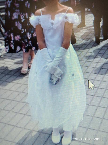 Dievčenské šaty na 1.sv.prijimanie, 134