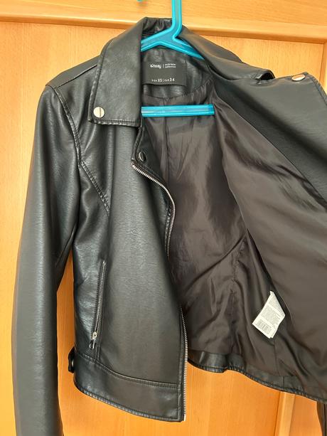 Koženková bunda, sinsay,34