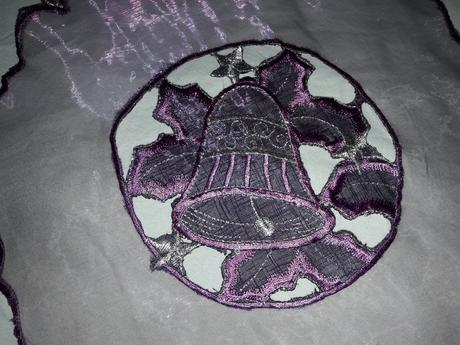 Obrus fialový 27 cm, 