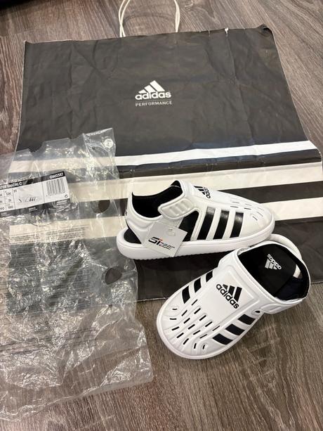 Adidas letné sandalky č.31, adidas,31