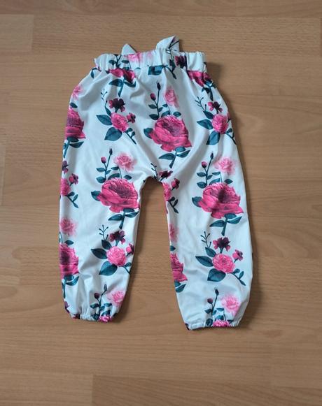 Elegantné nohavice, 80