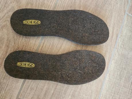 Snehule keen, keen,35