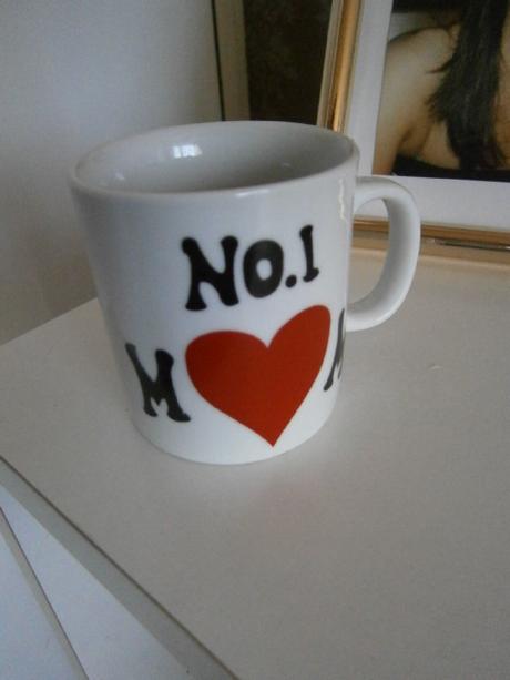 Predam keramicke pohare a salky, 