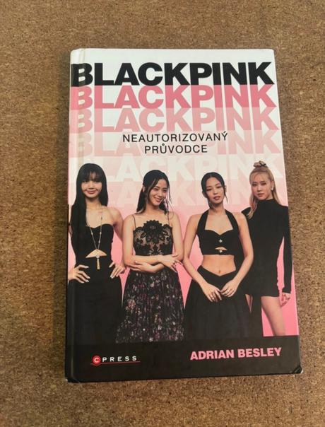 Kniha black pink,