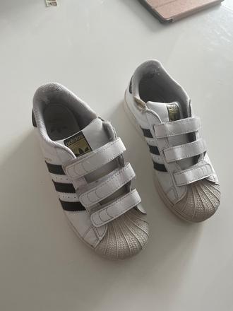 Adidas superstar, adidas,35