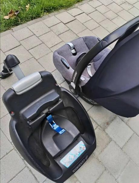 Vajíčko maxicosi cabriofix + báza easy base 2, maxi cosi