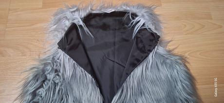 Chlpata vesta, coccodrillo,158