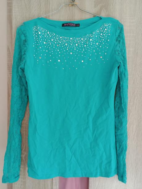 Tyrkysovy top s čipkovanými rukávmi, m