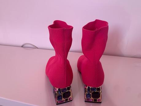 Ponožkové čižmy, 38