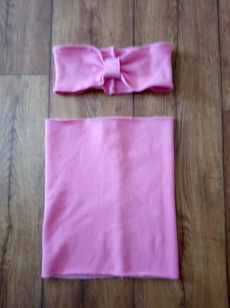 Krásny dámsky prechodný set top stav uni velkost, 56