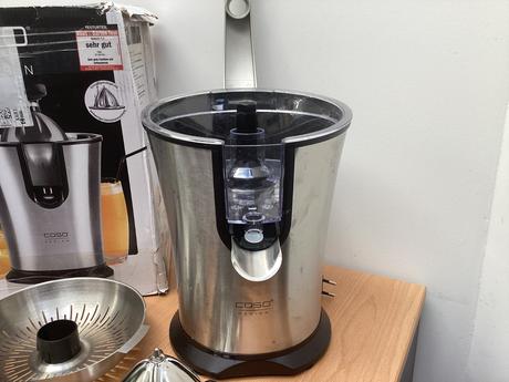 Caso cp 330 pro elektrický lis na citrusy,