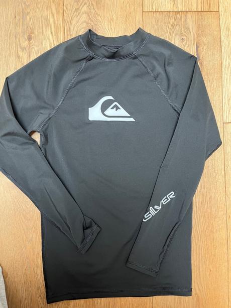 Surferske tricko ochrana pred slnkom do vody, quiksilver,158