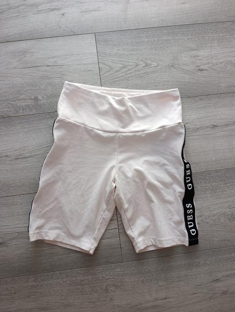 Guess šortky, guess,s