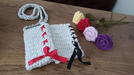 Háčkovaná kabelka na mobil, či drobnosti, 