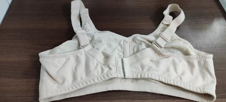 Podprsenka protetická, naturana,90c