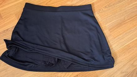 Tenisova sukna vel.m, m