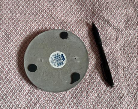 Sivý, šedy svietnik, 