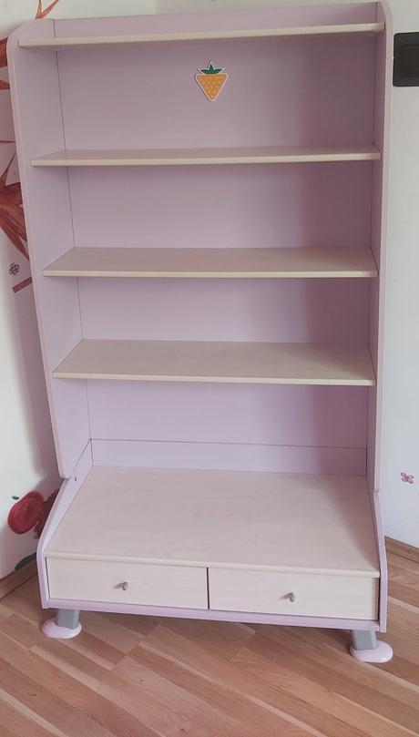 Nábytok do deckej izby-cilek,