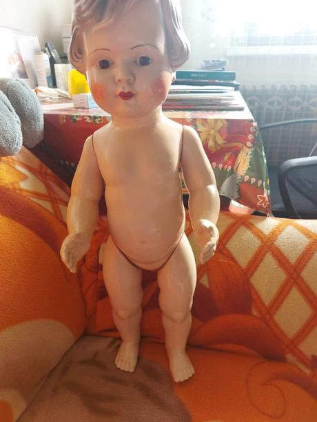 Retro bábika celba, 