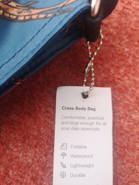 Eco chip london cross body bag, 