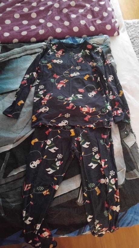 Vianočné pyžamo č.122/128, 122