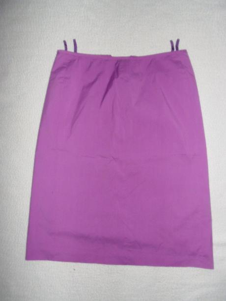 Nádherná sukňa, 38