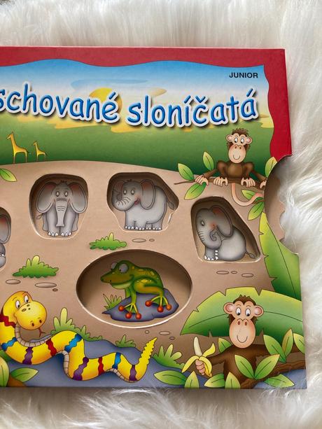 Tučniačik v zoo a hľadaj schované sloníčatá,