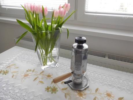 Art deco maďarský ftm unipress chrómový,, 