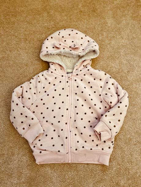 Mikina s kozuskom, lupilu,104