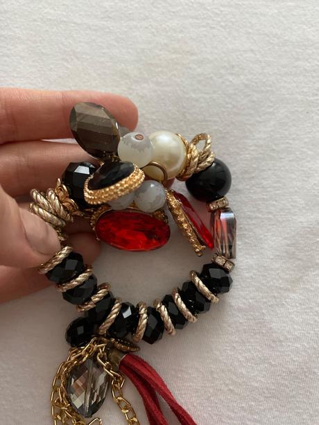 Ručne robený náramok, 