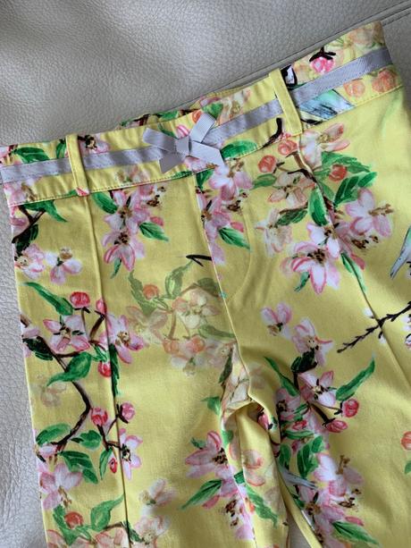 Mark&spencer autograph kolekcia nohavice vel.6-7, 122
