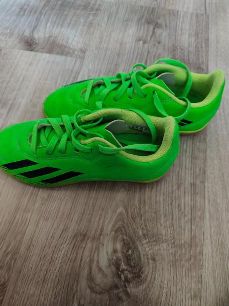 Halovky, adidas,33