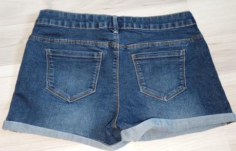 Dievčenské kraťasy, c&a,176