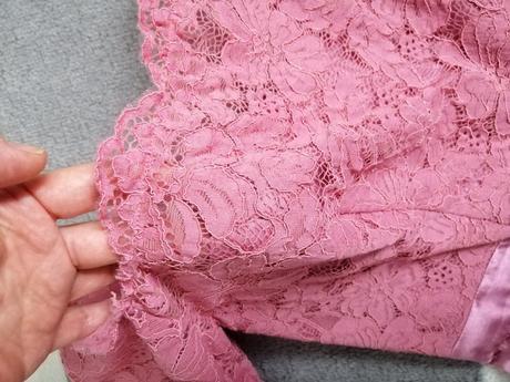 Spoločenské šaty, 40