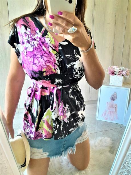 Kvetovaná blúzka s opaskom-l, l