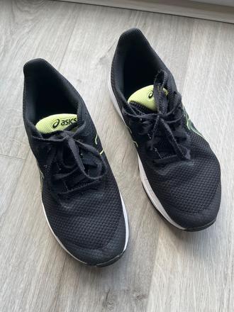 Chlapčenske tensiky asics v.38, asics,38