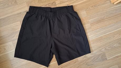 Sportove sortky vel.s, crivit,s