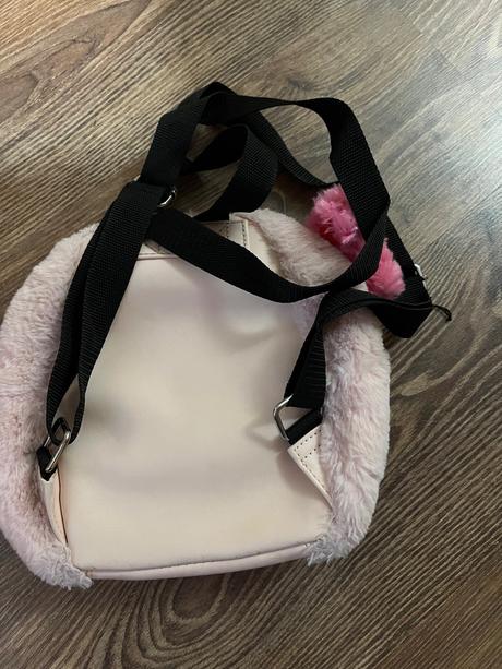 Kožušinkovy ruksak, primark