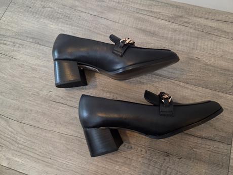 Mokasíny s retiazkou, next,40