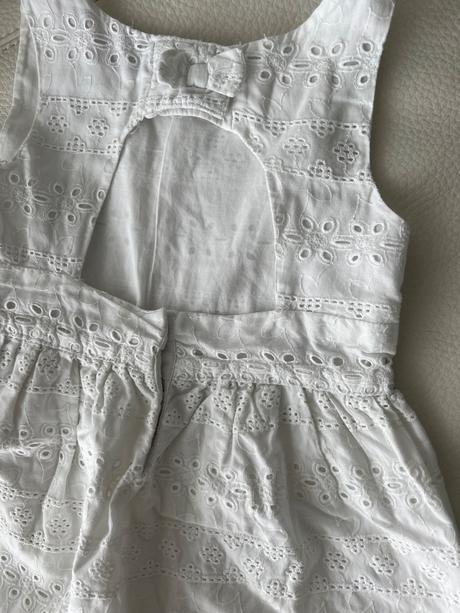 H&m prekrásne madeirove šaty vel.110, h&m,110