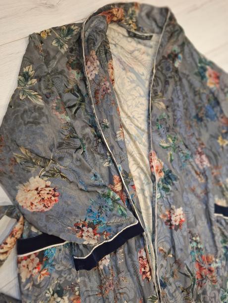 Krásny sexi župan so zary, zara,s